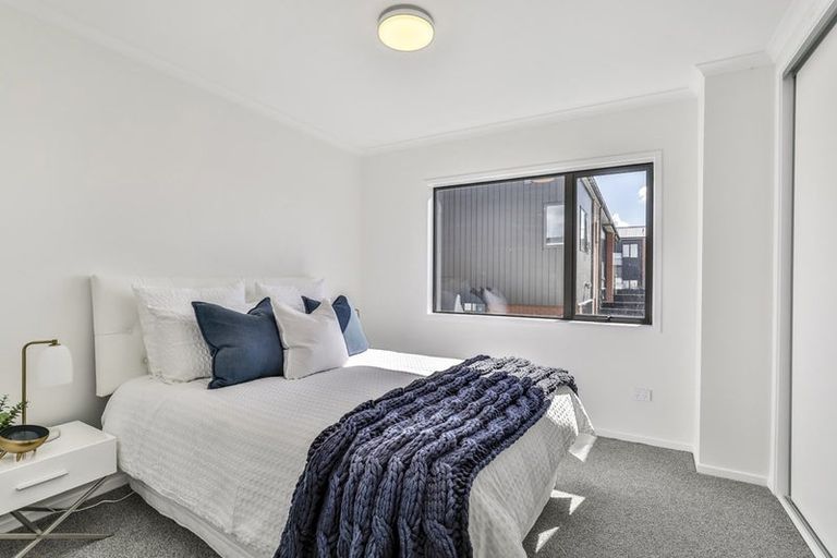 Photo of property in 7 Oranga Drive, Westgate, 0614