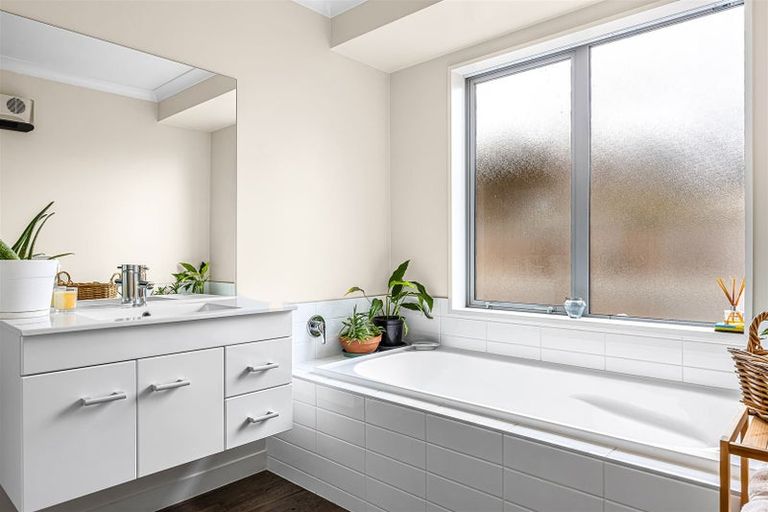 Photo of property in 8b Dewar Lane, Prebbleton, 7604