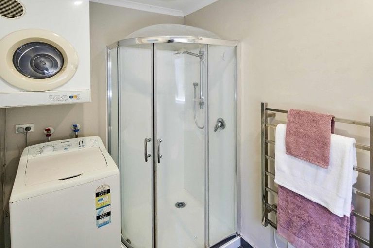 Photo of property in 60 Anne Street, Wadestown, Wellington, 6012