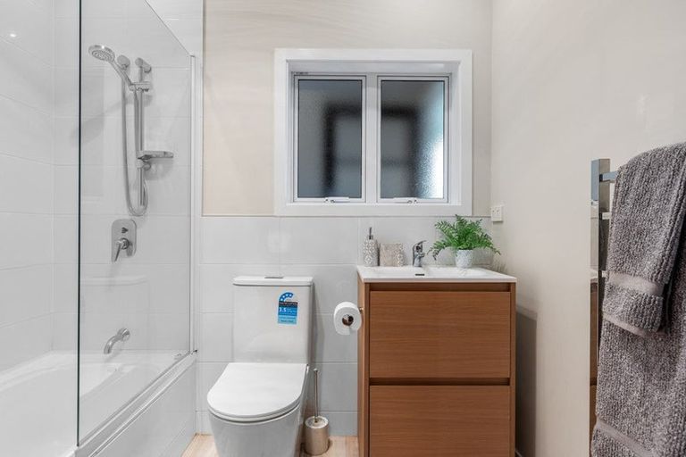 Photo of property in 18 Bowenvale Avenue, Cashmere, Christchurch, 8022