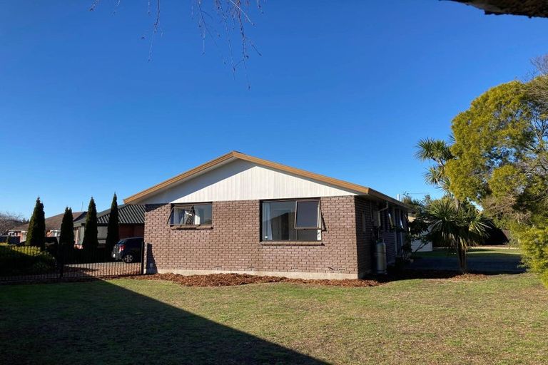 Photo of property in 2 Giles Place, Shirley, Christchurch, 8061