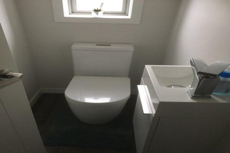Photo of property in 28u1 Keats Crescent, Enderley, Hamilton, 3214