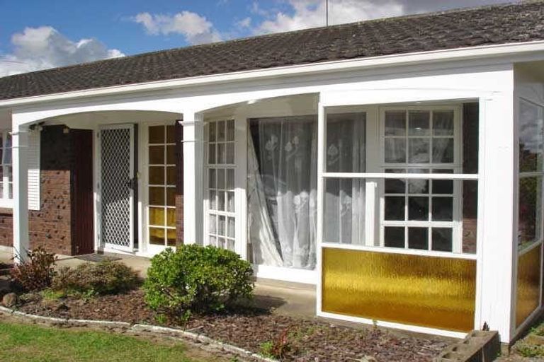 Photo of property in 1/256 Great South Road, Manurewa, Auckland, 2102