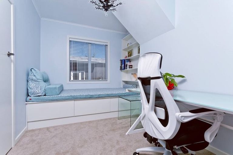 Photo of property in 30 Beulah Avenue, Rothesay Bay, Auckland, 0630