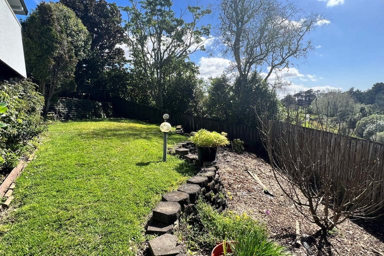 Photo of property in 2/5 Pelican Lane, Unsworth Heights, Auckland, 0632