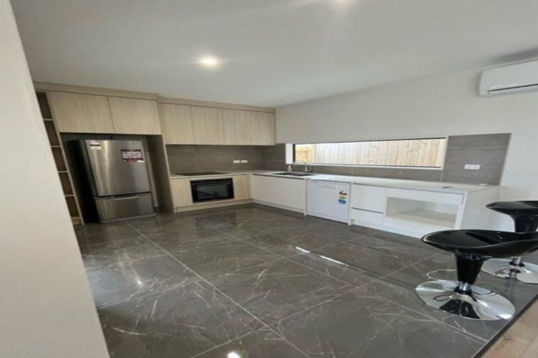 Photo of property in 4a Geordie Street, Henderson, Auckland, 0612