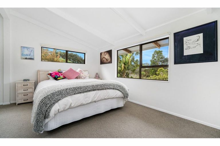 Photo of property in 673 Huia Road, Parau, Auckland, 0604