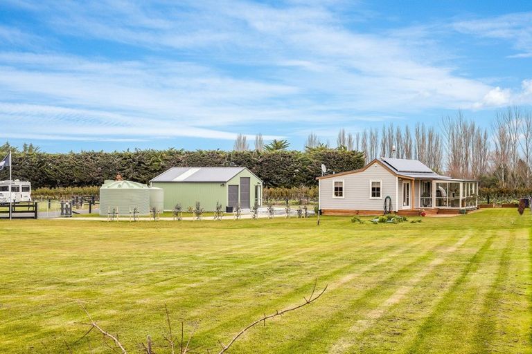 Photo of property in 3/3 Ashworths Road, Amberley, 7481
