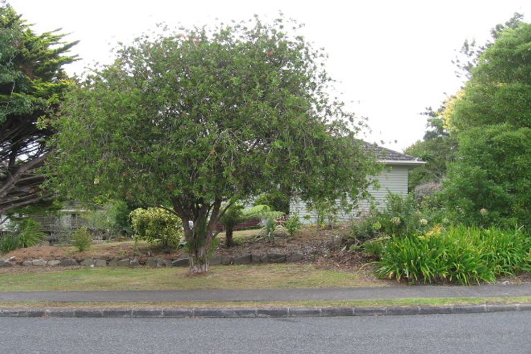 Photo of property in 2/25 Richards Avenue, Forrest Hill, Auckland, 0620