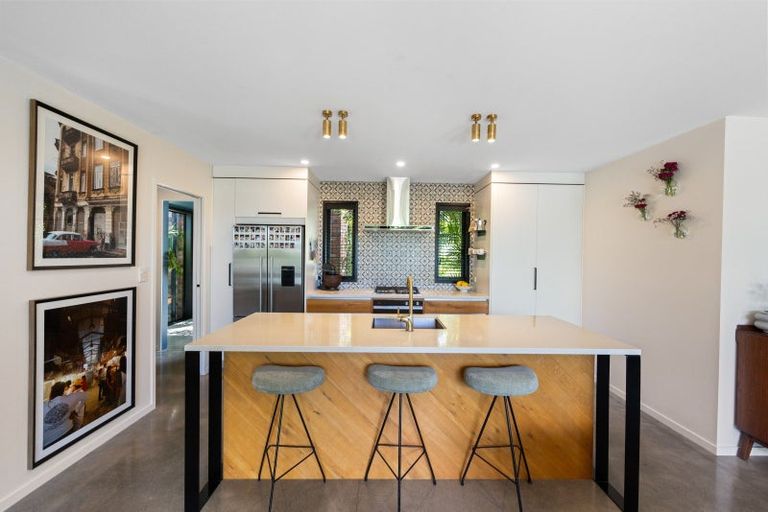 Photo of property in 3 Piper Way, Glen Avon, New Plymouth, 4312