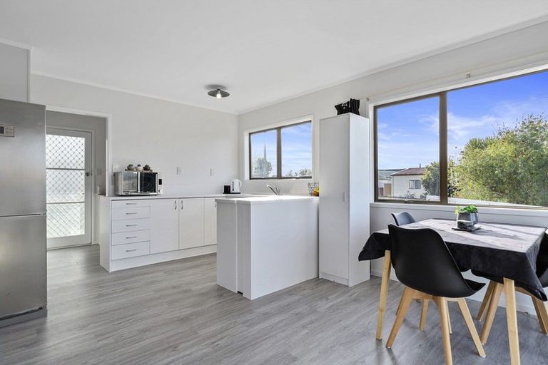 Photo of property in 28 Riverview Road, Huntly, 3700