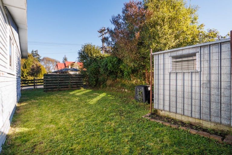 Photo of property in 2 Signal Street, Marton, 4710