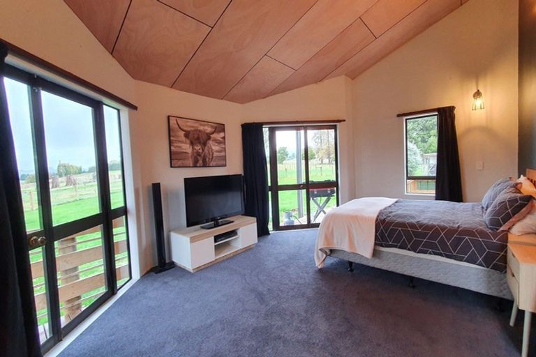 Photo of property in 6 Nixs Road, Apiti, Kimbolton, 4774