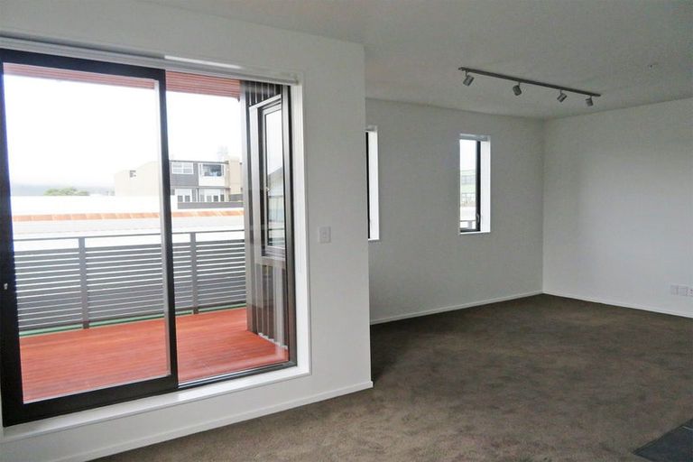 Photo of property in The Firemans Apartments, 215/321 Jackson Street, Petone, Lower Hutt, 5012