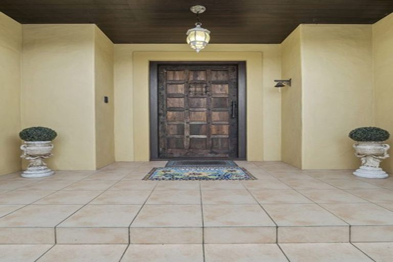 Photo of property in 137 Okura River Road, Okura, Albany, 0792