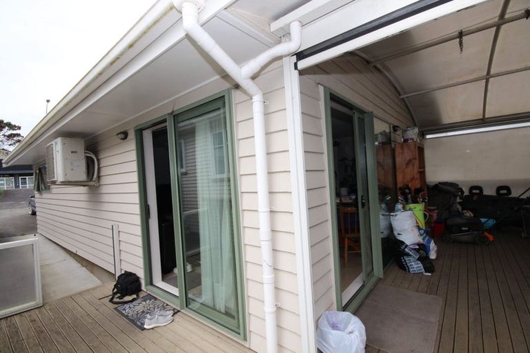 Photo of property in 625b Swanson Road, Swanson, Auckland, 0612