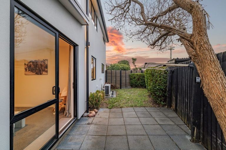 Photo of property in 54 Dover Street, St Albans, Christchurch, 8014