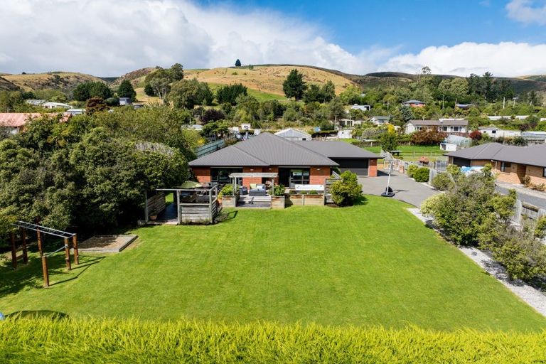 Photo of property in 48 Douglas Street, Allanton, Mosgiel, 9092