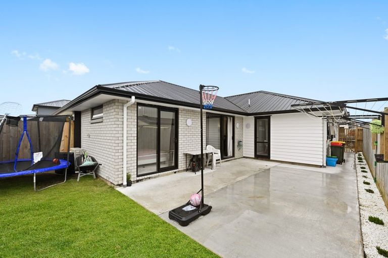 Photo of property in 60a Fitzwater Place, Henderson, Auckland, 0612