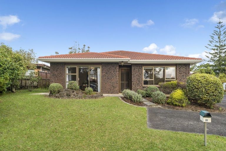 Photo of property in 21 Matuhi Rise, Henderson, Auckland, 0612