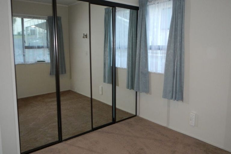 Photo of property in 3/37 Bracken Road, Paparangi, Wellington, 6037