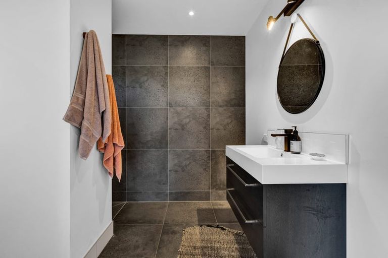 Photo of property in 159 Opunake Road, Stratford, 4391