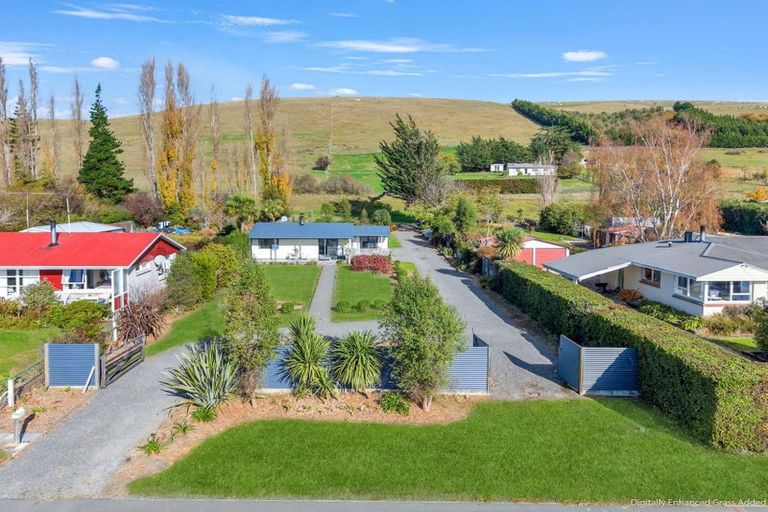 Photo of property in 57 Princes Street, Waikari, 7420