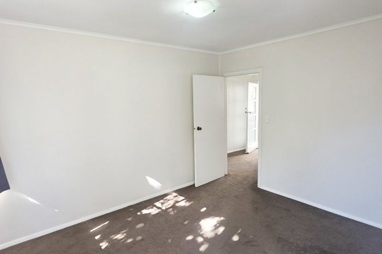 Photo of property in 125 Molesworth Street, Taita, Lower Hutt, 5011