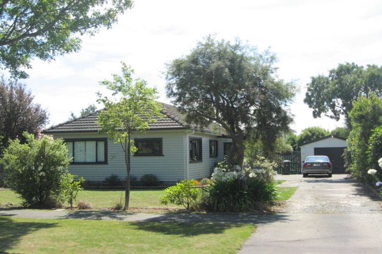 Photo of property in 24 Leistrella Road, Hoon Hay, Christchurch, 8025