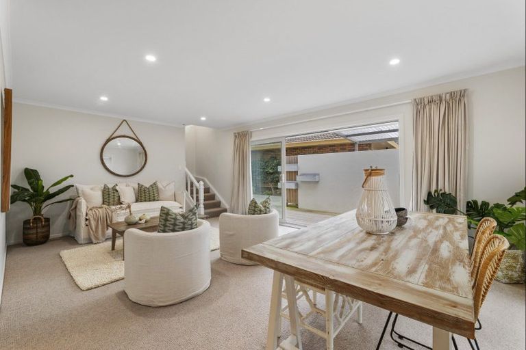 Photo of property in 2/8 Terrace Avenue, Mount Maunganui, 3116