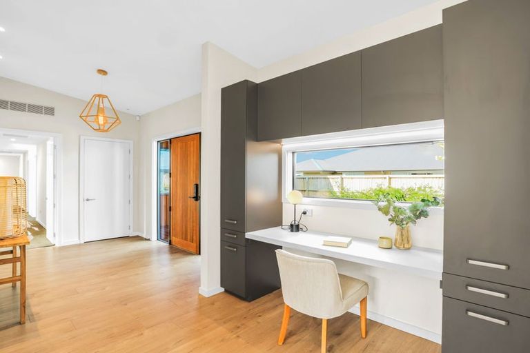 Photo of property in 14 Claw Place, Rolleston, 7615