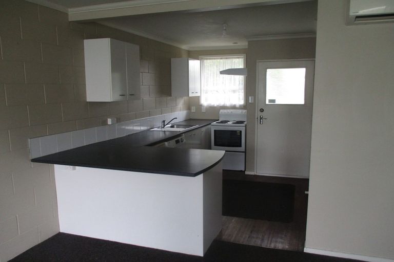 Photo of property in 83 Chelwood Street, Takaro, Palmerston North, 4412