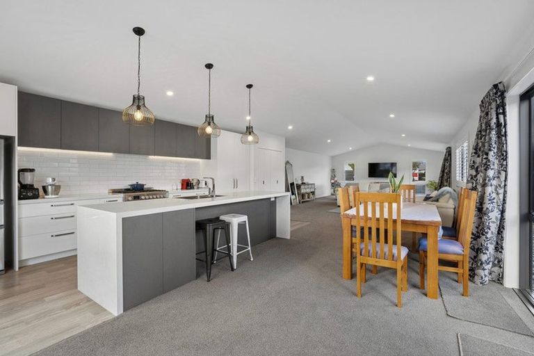 Photo of property in 22 Headley Drive, Lower Shotover, Queenstown, 9304