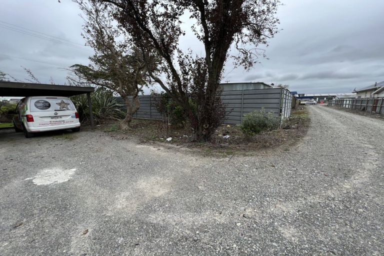 Photo of property in 22a,b Milson Line, Roslyn, Palmerston North, 4414