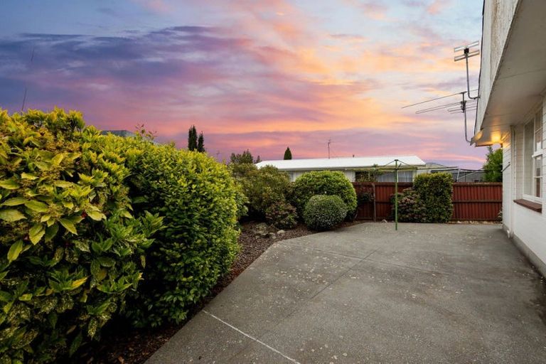 Photo of property in 48 Main North Road, Papanui, Christchurch, 8052
