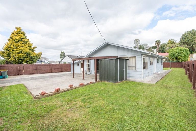 Photo of property in 213 Whatawhata Road, Dinsdale, Hamilton, 3204