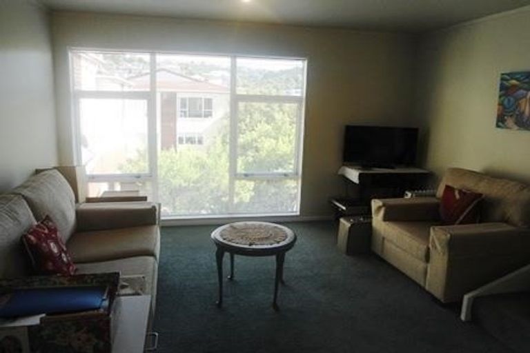 Photo of property in 20u5 Thompson Street, Mount Cook, Wellington, 6011