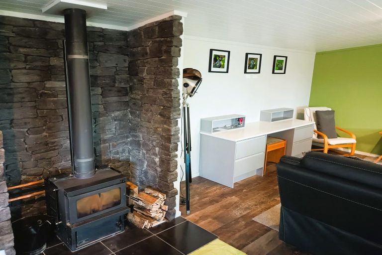 Photo of property in 1a Menzies Street, Westport, 7825