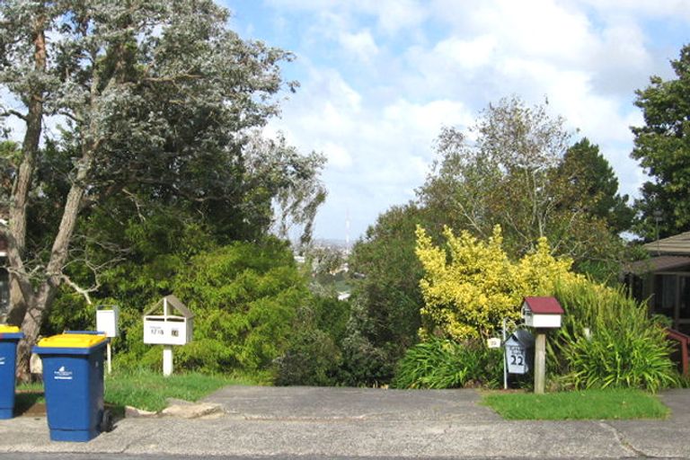 Photo of property in 22 Cyclarama Crescent, Massey, Auckland, 0614