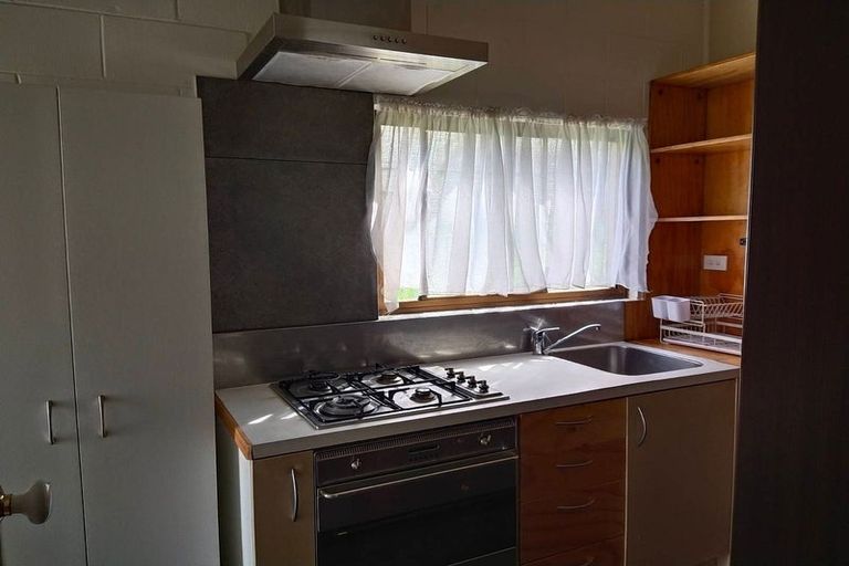 Photo of property in 7 Nui Mana Place, Te Atatu South, Auckland, 0610