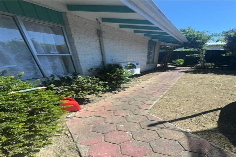Photo of property in 3/30 Gray Avenue, Mangere East, Auckland, 2024