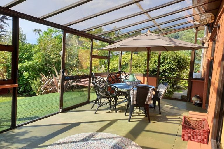 Photo of property in 35 Davis Street, Reefton, 7830