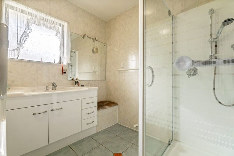 Photo of property in 21-23 Rurumoki Street, Regent, Whangarei, 0112