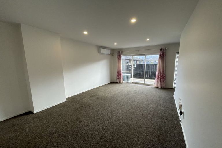 Photo of property in 53u2 May Street, Hamilton East, Hamilton, 3216