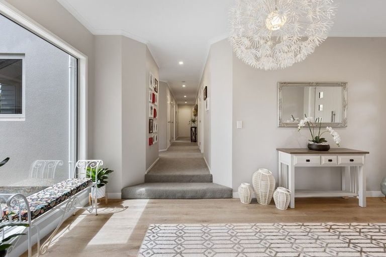 Photo of property in 139 Richmond Road, Brixton, New Plymouth, 4373