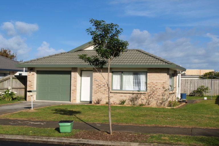 Photo of property in 5 Lolim Place, Favona, Auckland, 2024