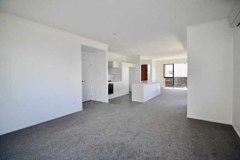 Photo of property in 64 Nugget Avenue, Hobsonville, Auckland, 0616