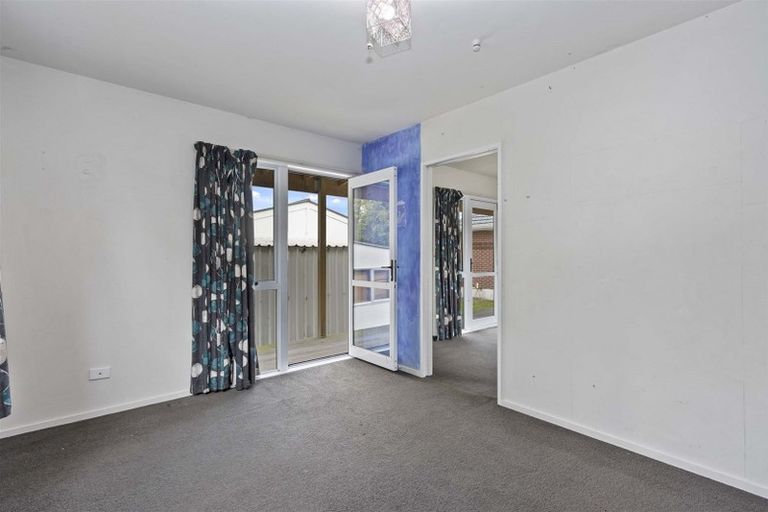 Photo of property in 8 Boston Avenue, Hornby, Christchurch, 8042