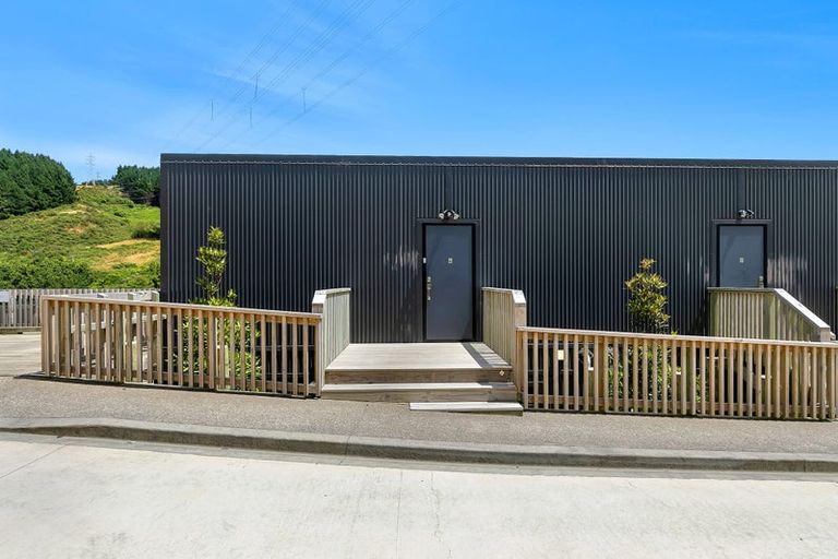 Photo of property in 4 William Earp Place, Tawa, Wellington, 5028