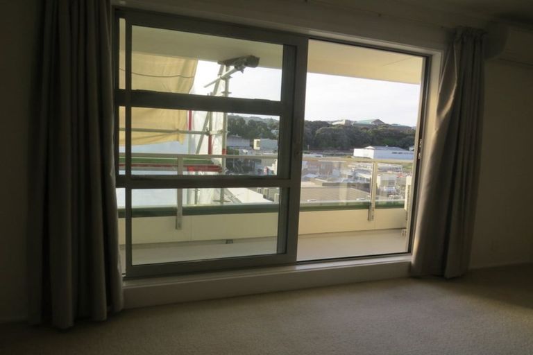 Photo of property in 28/8u Girton Terrace, Mount Cook, Wellington, 6021